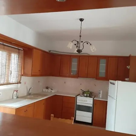Holiday home Mona Agios Georgios Lichados (Istiaia-Aidipsos)