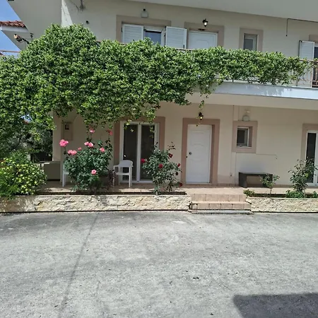 Holiday home Mona Agios Georgios Lichados (Istiaia-Aidipsos)